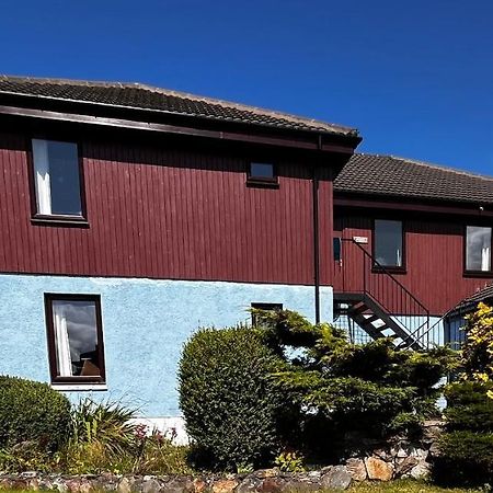 Snowgoose Apartments & Bunkhouse Форт-Уильям Экстерьер фото